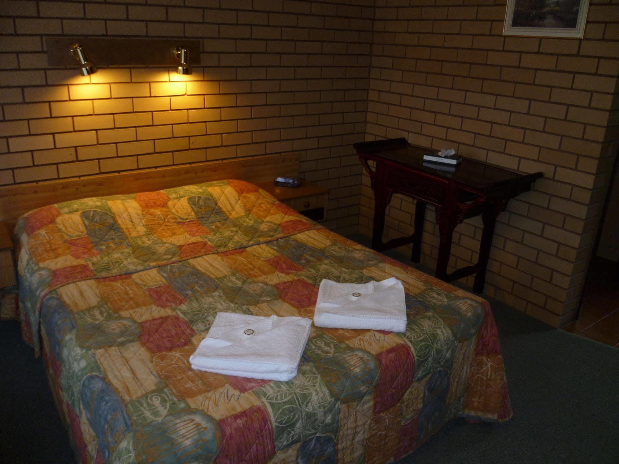 Birch Motel Tocumwal Previously Known As Kanimbla Motor Inn Екстериор снимка